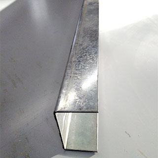 Гибка металла - швеллер из оцинкованного листа
